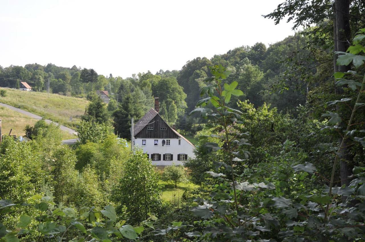 Lusatia Farm Лесна Екстериор снимка